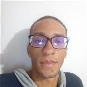 Me defino como una persona responsable y aplicada , capaz de dar clase a cualquier tipo de publico